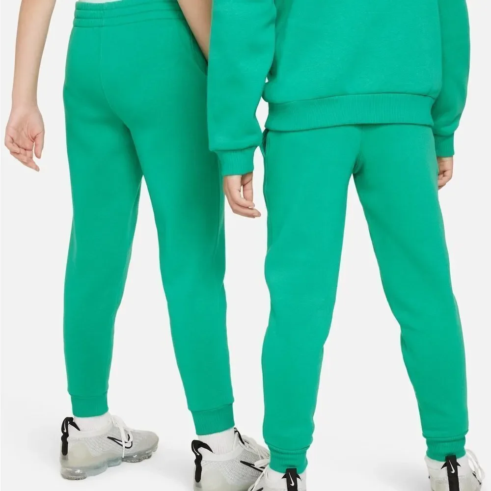 #614. NWT YOUTH NIKE UNISEX JOGGERS